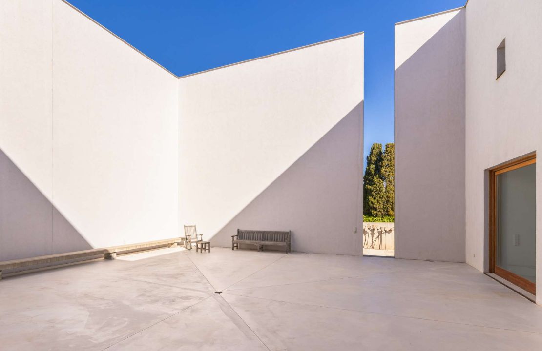 Icono arquitectónico a las puertas de Búger: Donde el diseño se encuentra con la idílica vida del pueblo